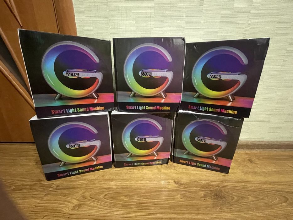 Настольная лампа ночник зарядная станция RGB