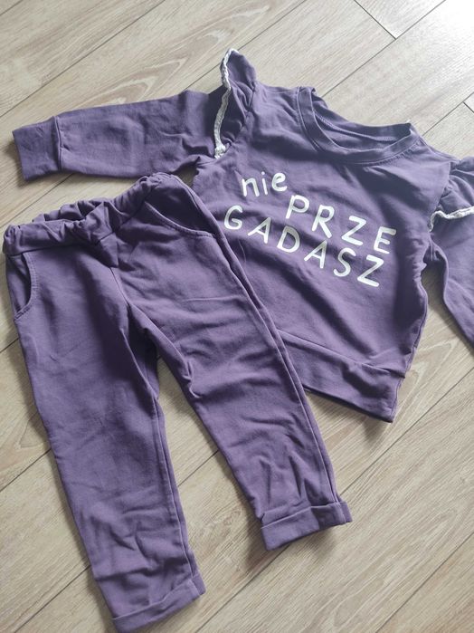 Zestaw dresowy dla dziewczynki 92