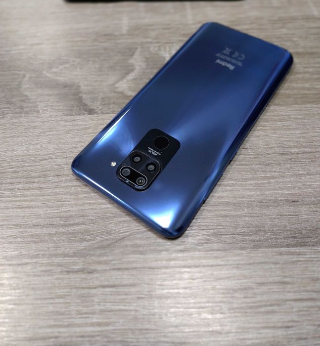 Телефон Redmi Note 9 на 4/128Gb в дуже хорошому стані