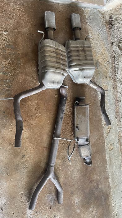 Linha de escape proveniente de uma audi A4 b7 3.0 Tdi