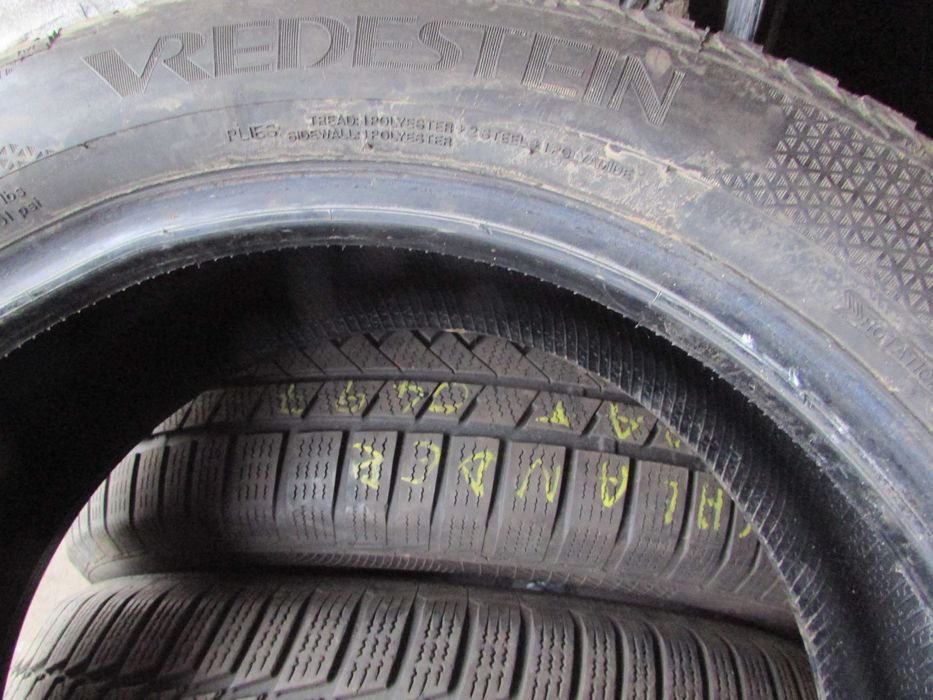 205/55/R17 Vredestein Snowtracs пара зимових шин