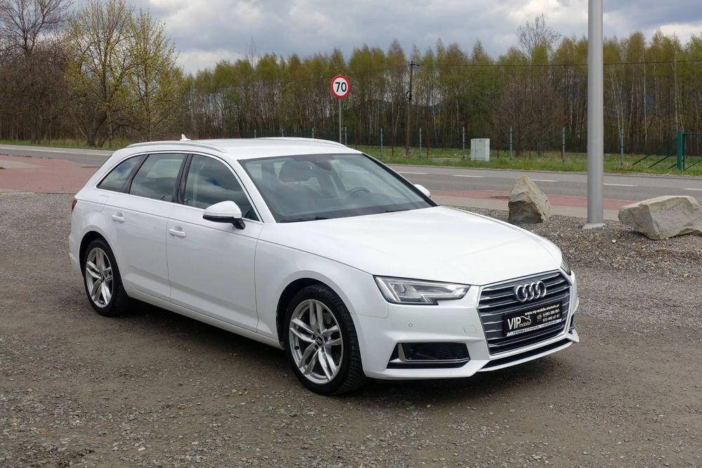 Audi A4 Avant 2.0TDI 150KM Led Virtual Cocpit Automat Sport Serwis ASO Bezwypadkowy
