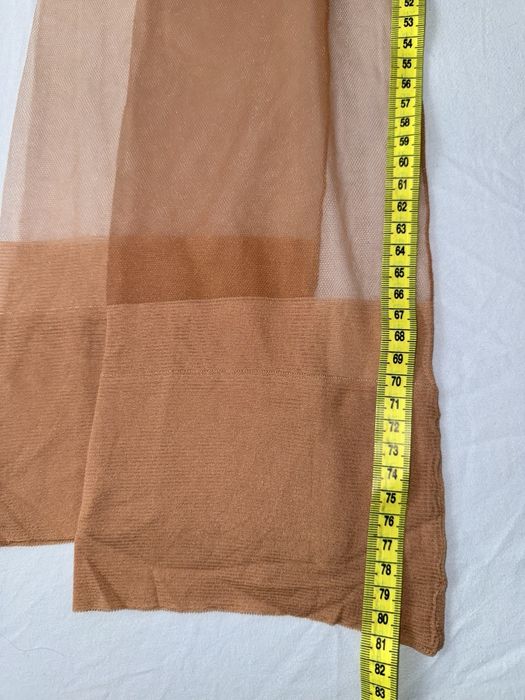 Pończochy nylonowe że szwem