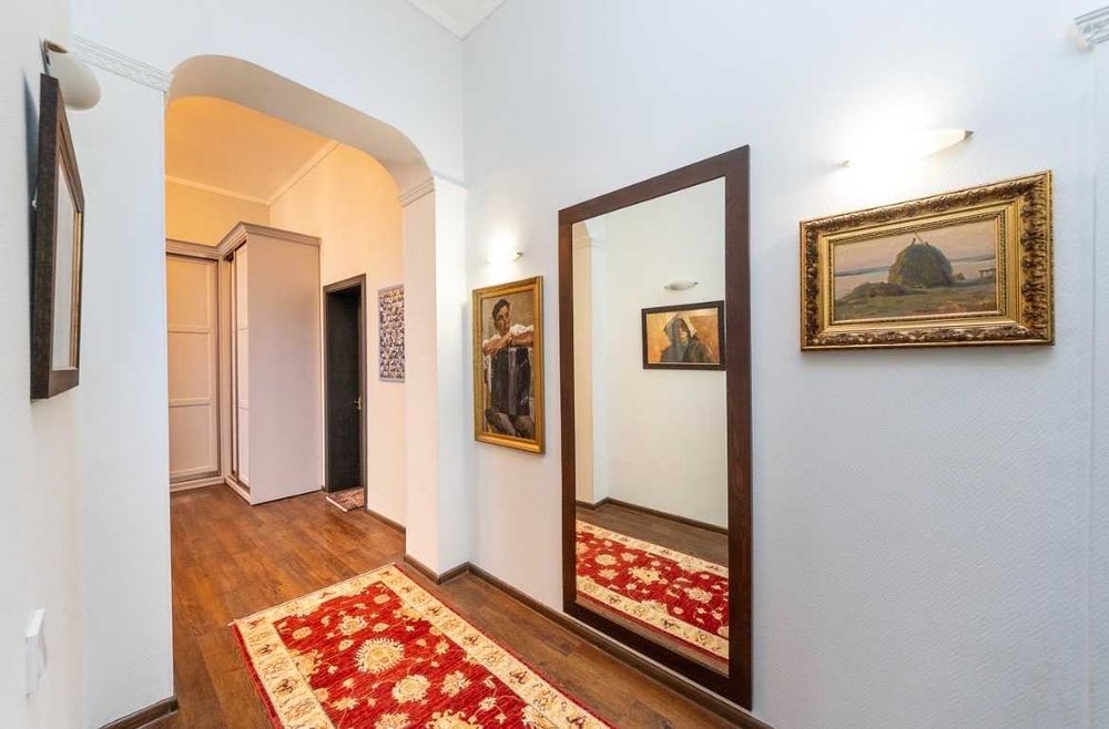 3 к.кв. в центрі Бул.Шевченка 9/28. Світло не вимикають .Без %