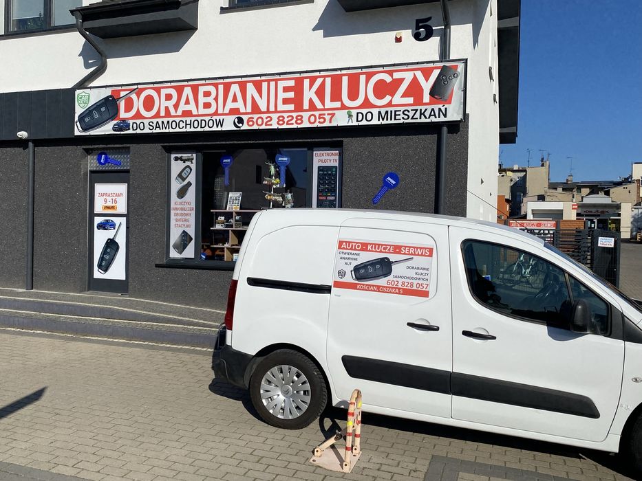 Dorabianie kluczy naprawa ,otwieranie awaryjne wymiana baterii