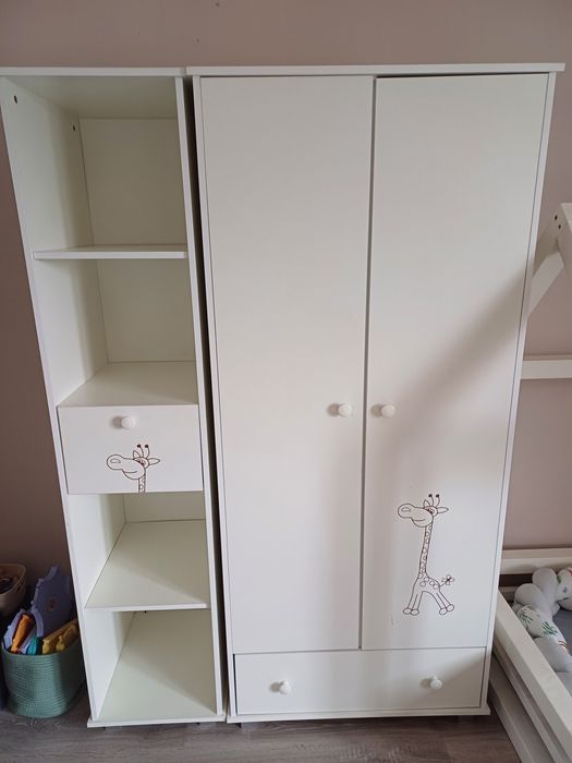 Sprzedam zestaw mebli dziecięcych Klupś