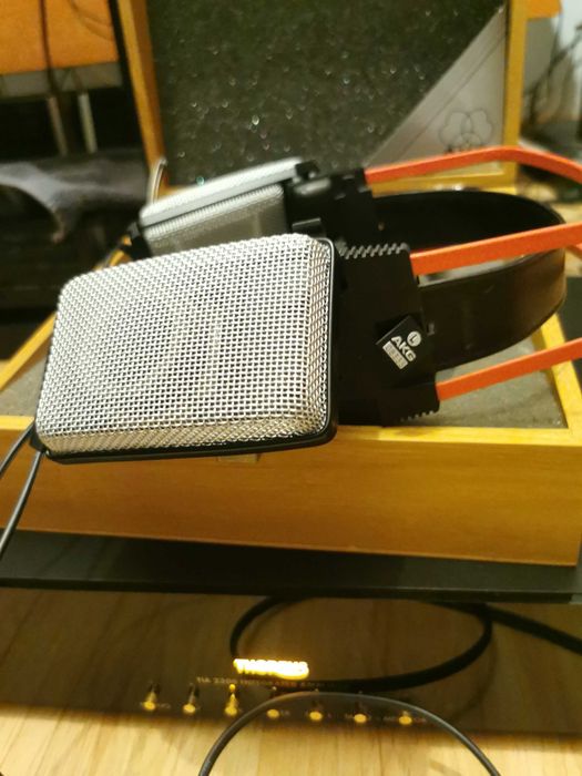 Fenomenalne audiofilskie słuchawki AKG K1000 top modell
