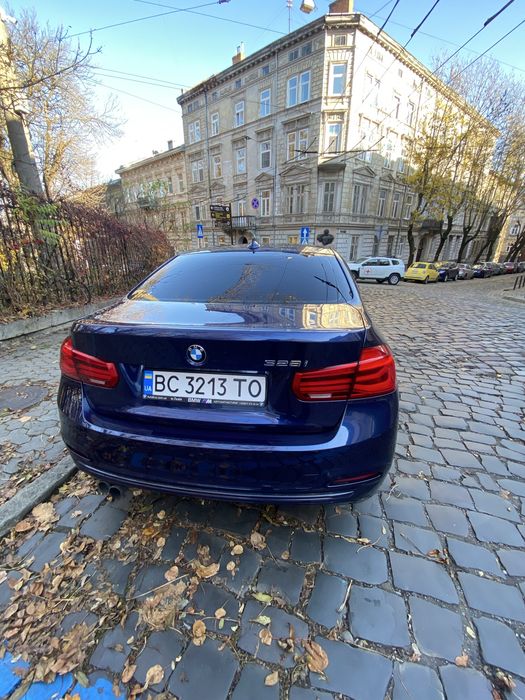 Продаю BMW F30 2016