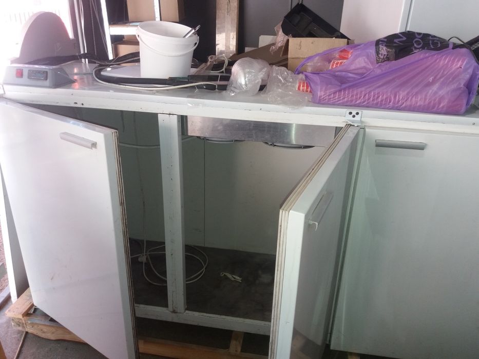 Стол холодильный на 5 кег, кегератор