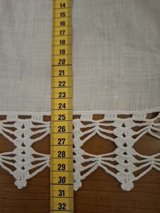 Naperons em renda e linho