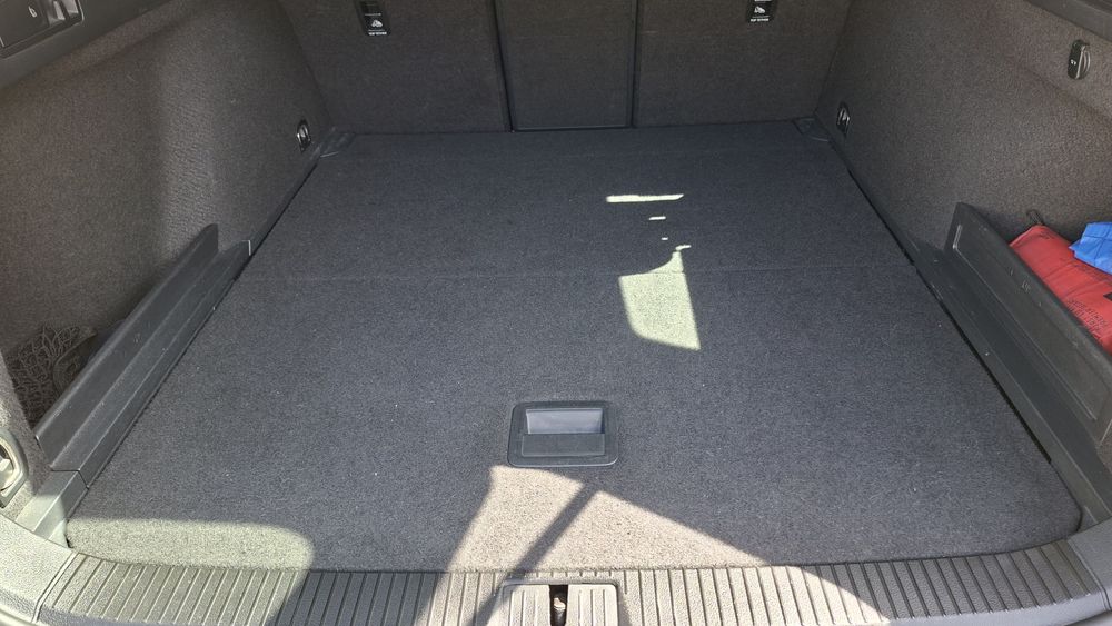Volkswagen Passat 1.6 Tdi 80.000km, em ótimo estado