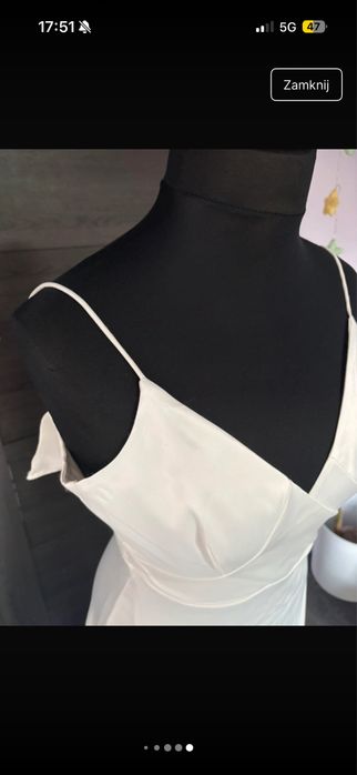 Satynowa biala suknia np na ślub