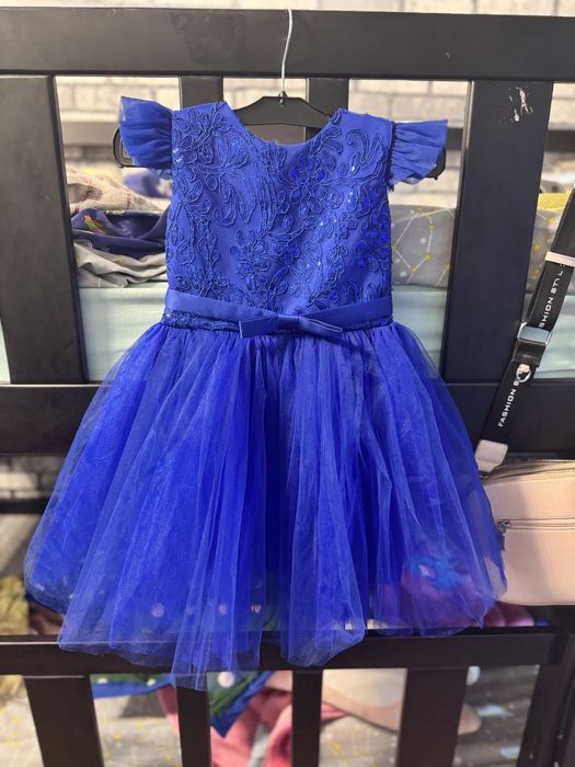 Продам детское платье