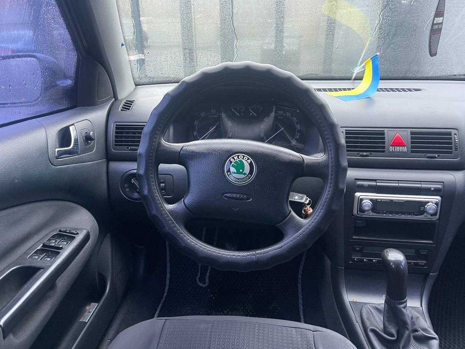 Skoda Octavia 2004 2.0 Бензин МКПП Обмін / кредит / лізинг