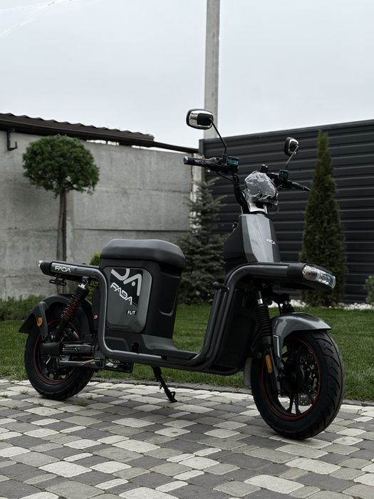 t max - купити електроскутер - Ціна на OLX.ua