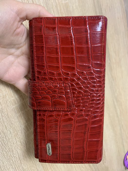 Кожаный женский кошелек