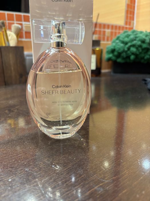 Perfum Calvin Klein Sheer Beauty