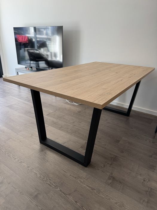 Mesa de sala de jantar