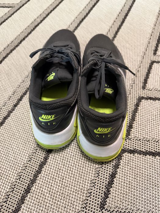 Оригінальні чоловічі кросівки Nike Air 47 розмір