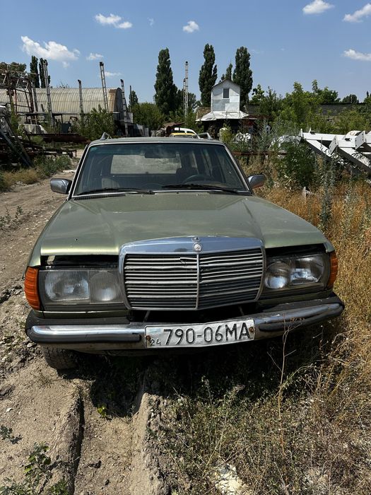 Продам кузов Mersedes 123 универсал 300 D