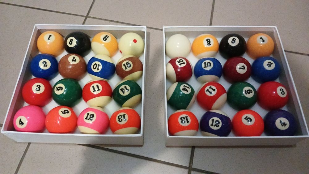 Більярдні кулі Бильярд Шар Арамит стол кий мел сукно лампа полка треуг