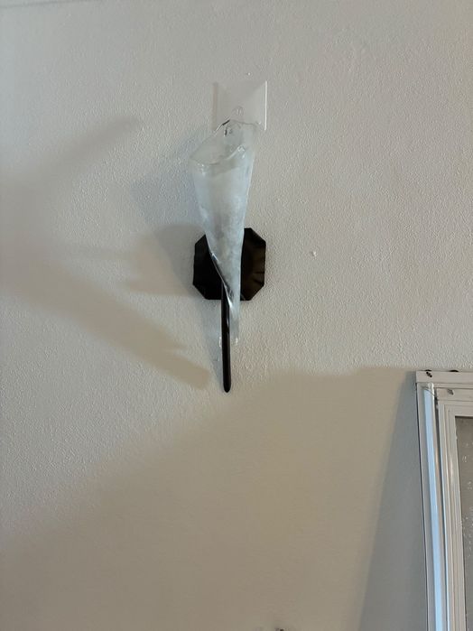 Conjunto candeeiro de chão- candeeiro teto e dois candeeiros parede