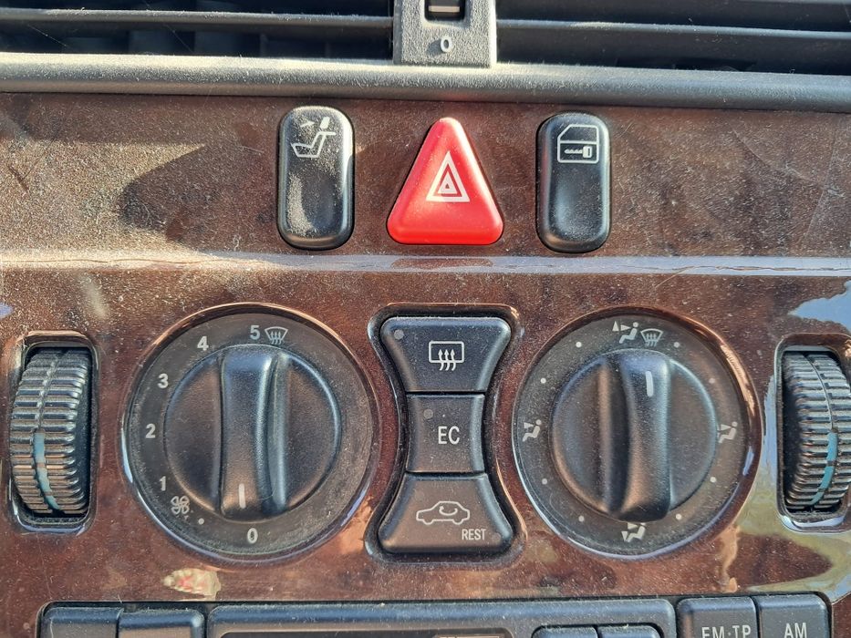 Mercedes C180 gasolina W202 para peças todo Material disponivel
