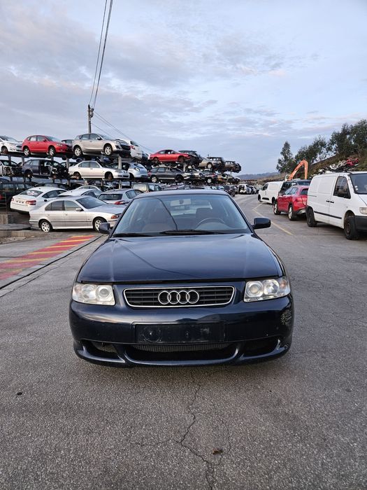 Audi A3 8L 1.8i 125CV de 1997 para peças