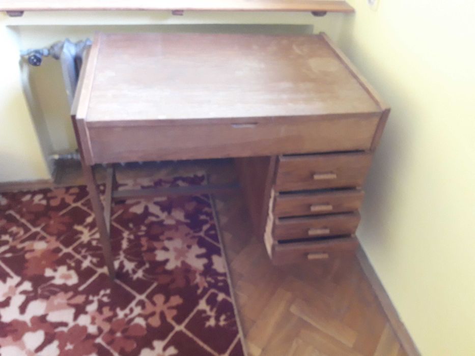 sprzedam biurko dla ucznia