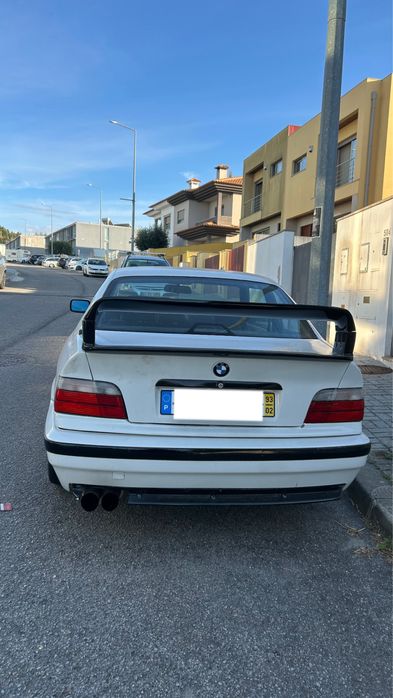 E36 coupe 318is swap 325i