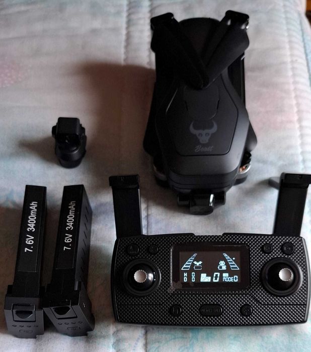 Drone com câmara 4k-Ótimo estado, pronto a voar.