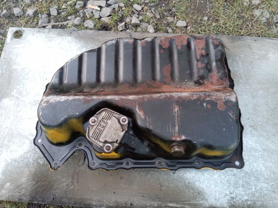 Поддон з ауді а3 2,0tfsi