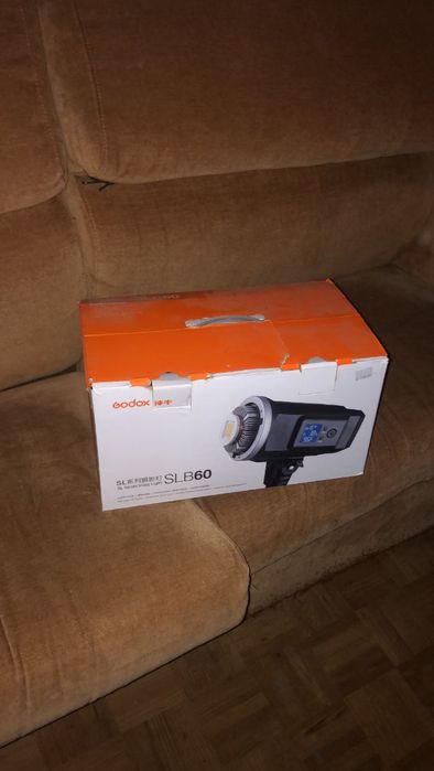 Cabeça autónoma LED GODOX SLB-60W