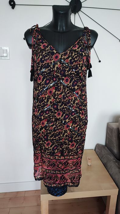 Sukienka nowa bez metki