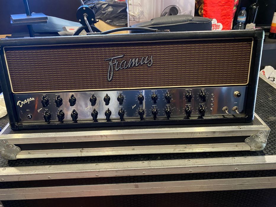 Amplificador Famus Dragon Head/ cabinet