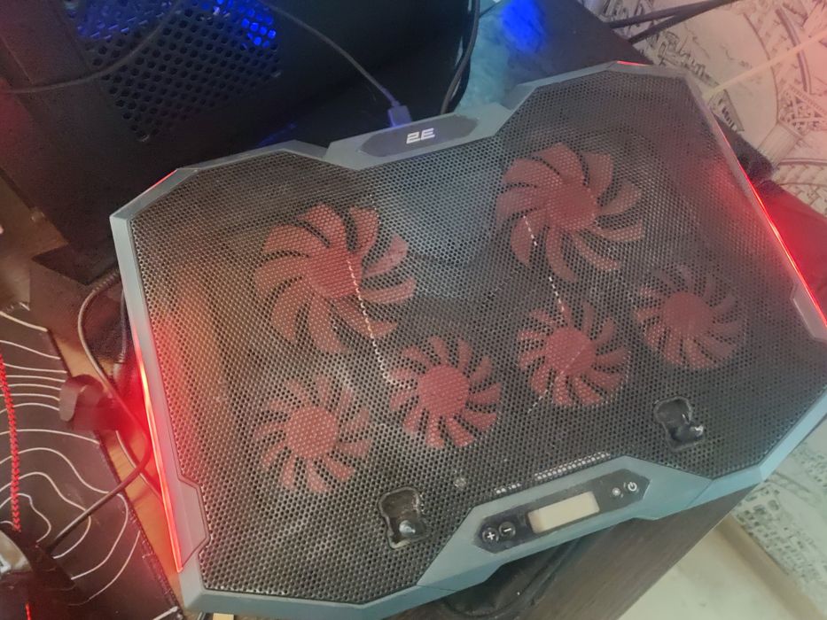 Охолоджуюча підставка для ноутбука 2E Gaming