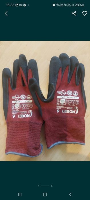 Продам рукавички LEBON