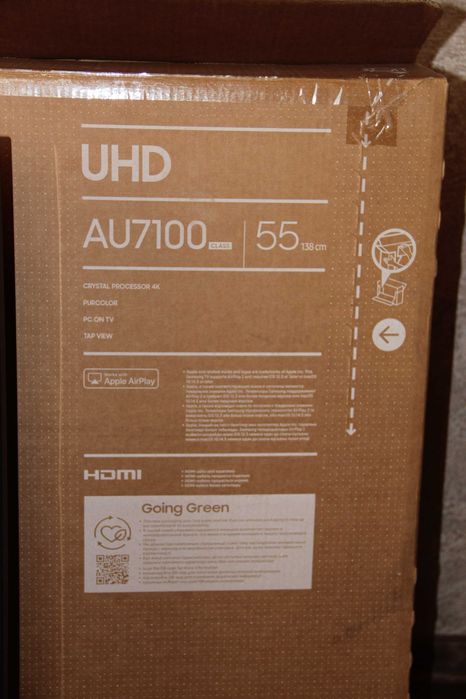 Телевизор SAMSUNG UE55U7100U смарт ТВ