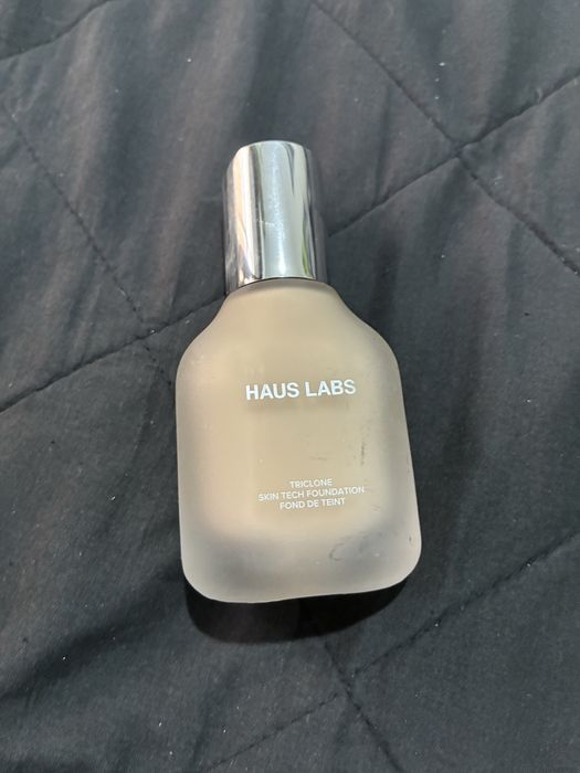 Base haus labs (Lady gaga)