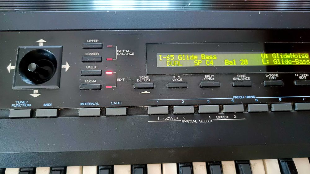 Roland D50 kapitalny