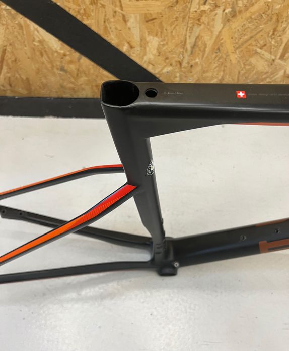 Rama szosowa BMC Roadmachine 01 rozm 58 carbon frameset Kiekrz • OLX.pl