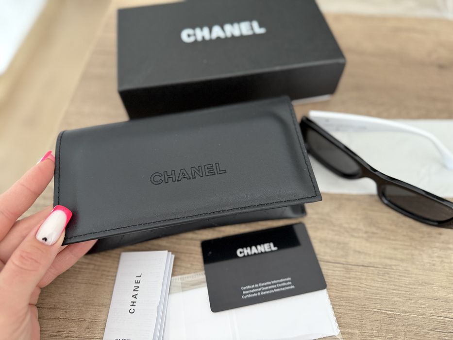 Okulary chanel  italia