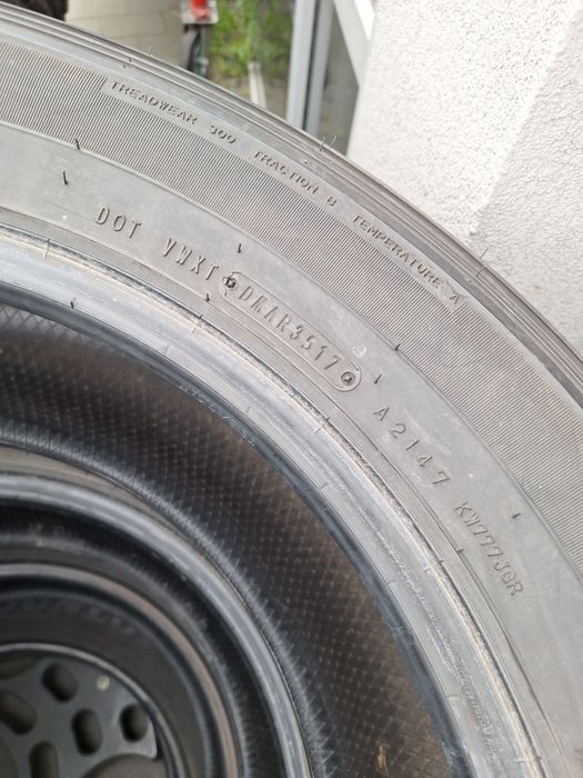Komplet opon 265/60R18 Dunlop