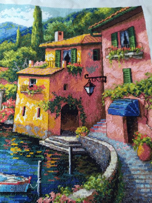 Картина вышитая крестиком. Готовая работа. Ручная работа