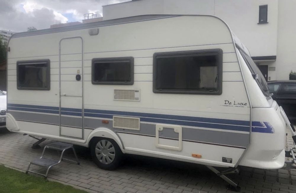 Hobby de luxe 450+ przedsionek Isabella Penta