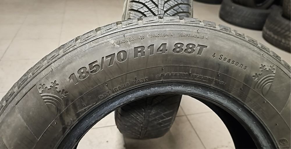 2x kumho solus HA31   185/70 R 14 88T
