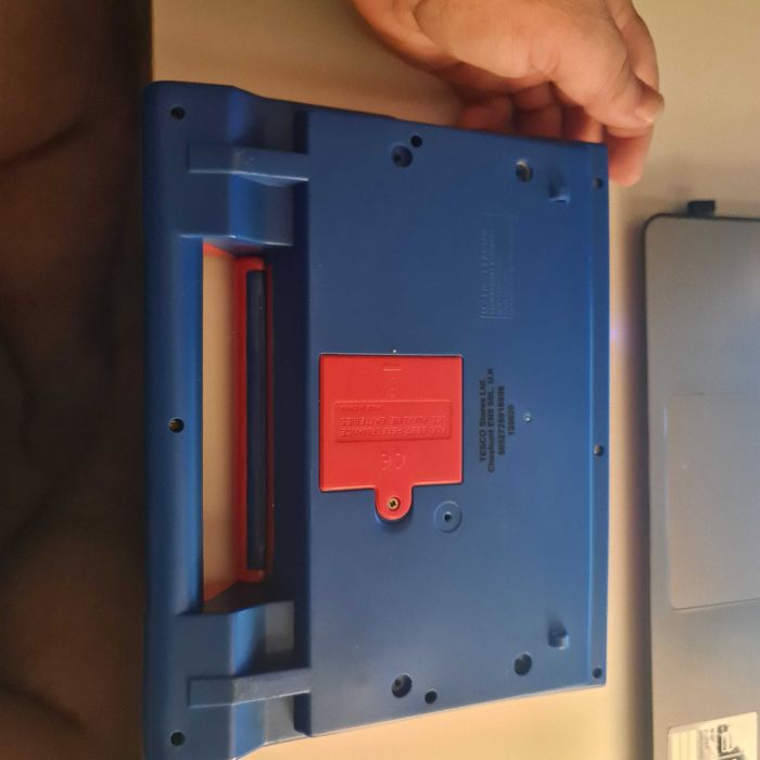 Laptop edukacyjny dla dziecka- gra, wydaje dzwieki, melodie