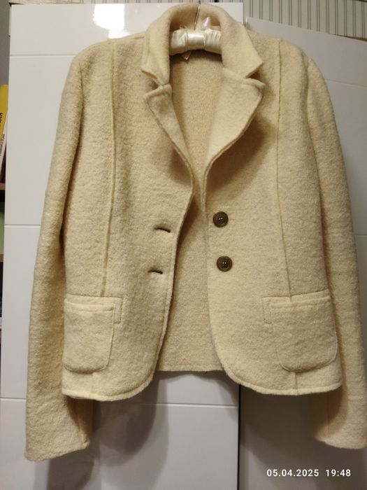 Жакет , 50р, вовна, 700грн.
