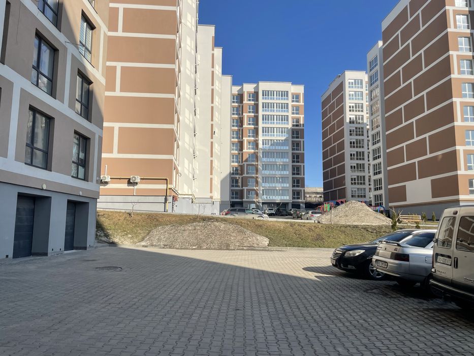 Продаж 2 кімнатної квартири, 3 поверх, цегла !!!
