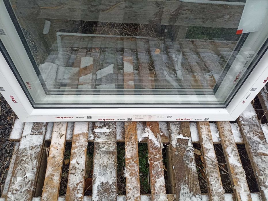 Okno pcv fix 96/252 białe